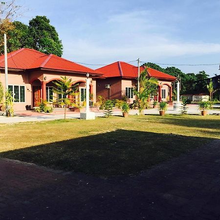 Harmony Guesthouse Sdn Bhd Padang Mat Sirat Ngoại thất bức ảnh