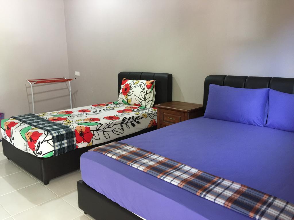 Harmony Guesthouse Sdn Bhd Padang Mat Sirat Ngoại thất bức ảnh