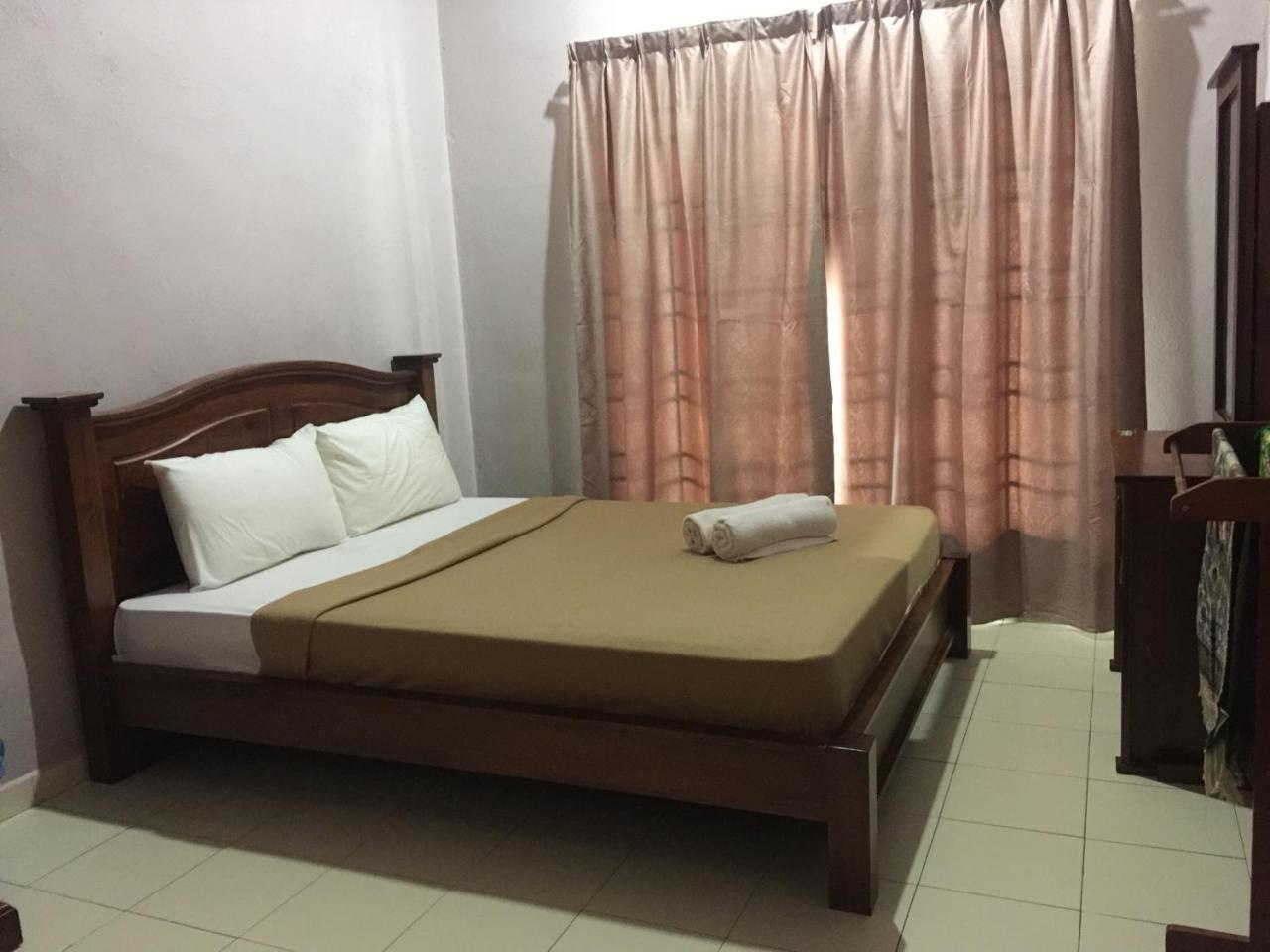 Harmony Guesthouse Sdn Bhd Padang Mat Sirat Ngoại thất bức ảnh